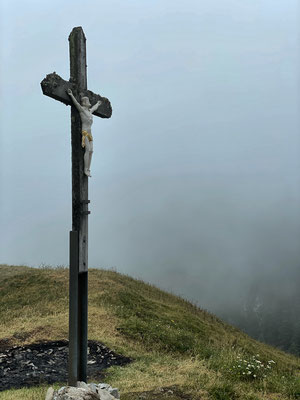 Kirchwand Gipfelkreuz