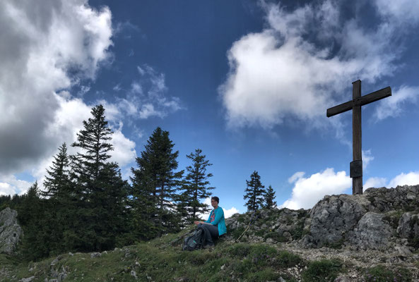 Am Gipfelkreuz des Predigtstuhl