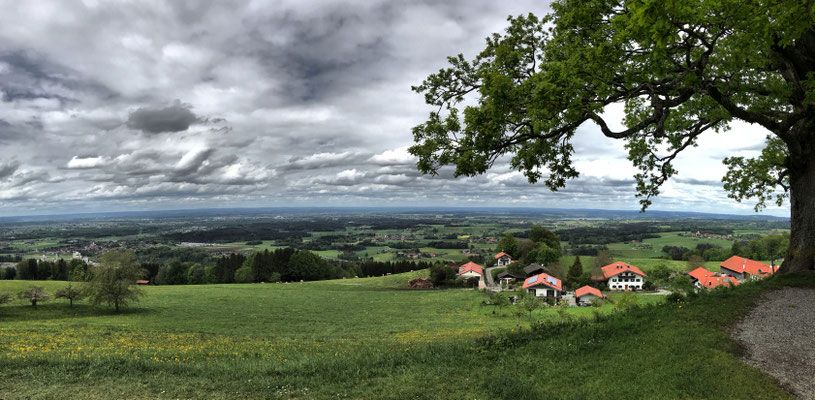 Blick von der Aussichtskapelle Samerberg