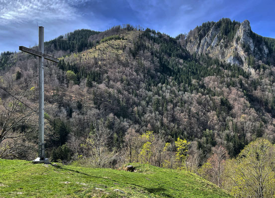 Gipfelkreuz am Petersberg (Kleiner Madron)