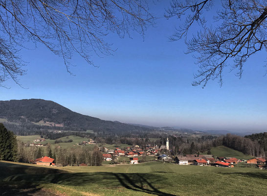 Blick zurück auf Durham und Elbach
