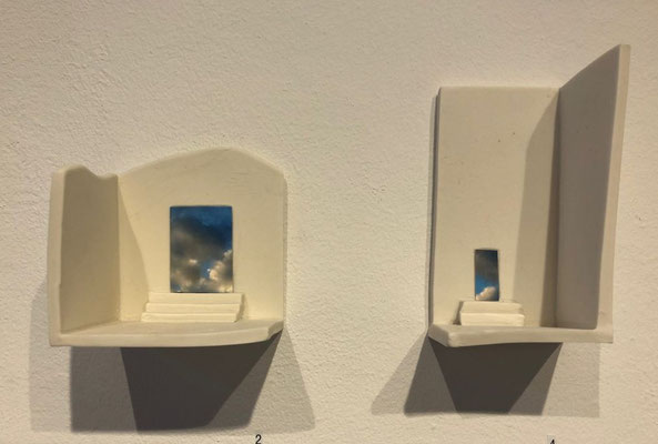 schwebend! leicht! Angewandte Kunst und Art Design: Angela Johe, Behausungen, Porzellan, Foto: CHK