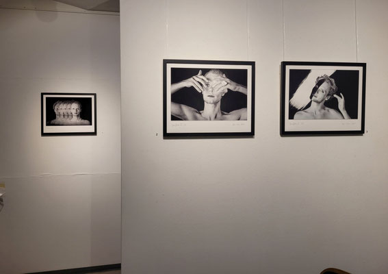 ABOUT. Werkschau Fachbereich Fotografie und Medienkunst: Fotografien von Ulli Wicke
