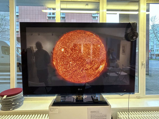 SA/JO, Solar Sonical Insects, Audio-Video-Installation, Foto: Sarah Menges