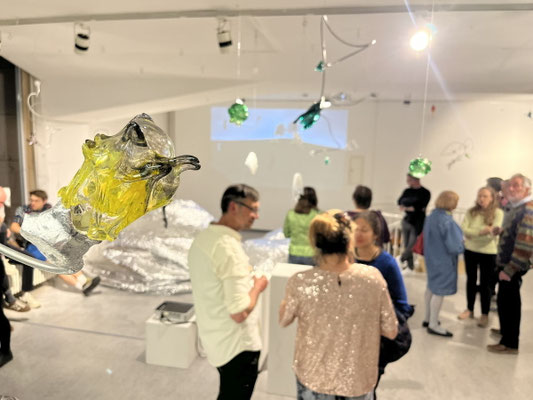 Ausstellung Double Take: Hanna Woll und Anika Hirt - Glasobjekte, Foto: Silvia Asshoff-Graeter