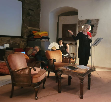 Multimediale Lesung, Rotes Haus 12.06.2026: Martina Bilke "Ich und die Aristokratinnen" (Henriette Obermüller), Foto: Karin Gerlach