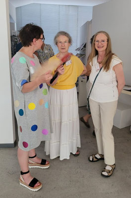 Prof. Constanze Fischbeck (HfG), Dr. Christa Hartnigk-Kümmel, Sabine Schäfer, Foto: Karin Gerlach