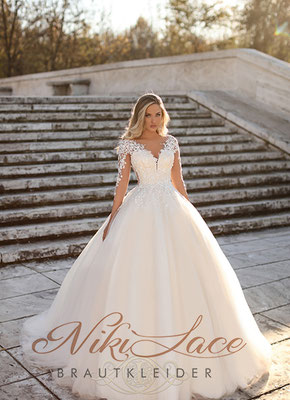 Niki Lace Brautkleider Hamburg -Prinzessinen Brautkleid Deluxe