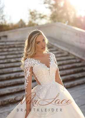 Niki Lace Brautkleider Hamburg -Prinzessinen Brautkleid Deluxe