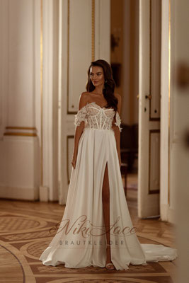 Chiffon-Brautkleid von Niki Lace mit fließendem Stoff