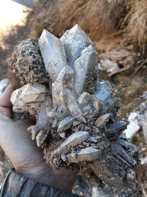 Bergkristallstufe mit Siderit - Lugnez Graubünden Schweiz Val Lumnezia