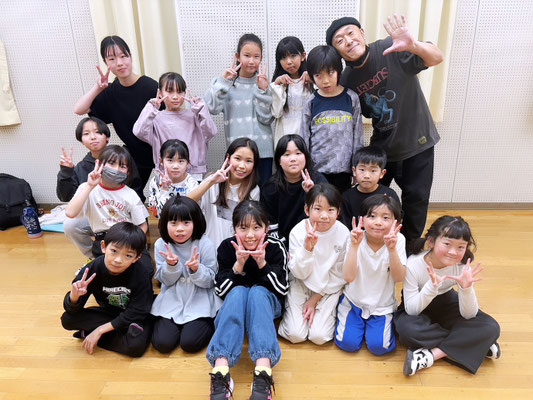 先日、若葉区ダンスサークル Mob squadのレッスンに体験で参加してくれたメイちゃんがご入会をしてくれました、嬉しい！♪