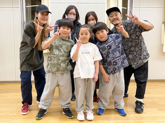 若葉区ダンススクール Mob squadにまた新しいお友達・あやのちゃんがご入会をしてくれました、凄く嬉しいです♪