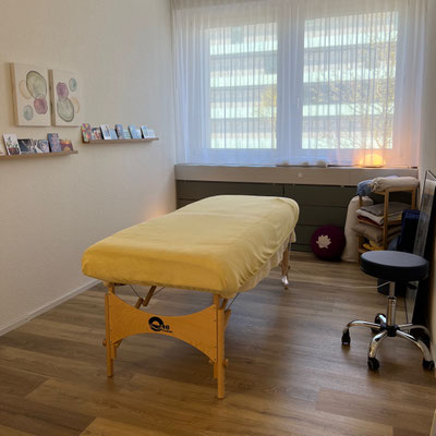 Shiatsu Praxis Sonja Zürcher in Dübendorf bei Zürich - Raum für Selbststärkung