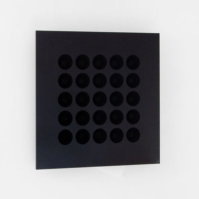 Otto_Scherer_Konkav25S_Acrylglas_Edelstahl_Acryl_90x90x10cm_2023, Auflage 3