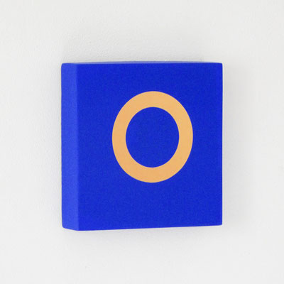 Otto Scherer: Quadermodul 2, Keramik, Acryl, Platin, Gold, 24 x 24 x 5cm, Auflage: 5