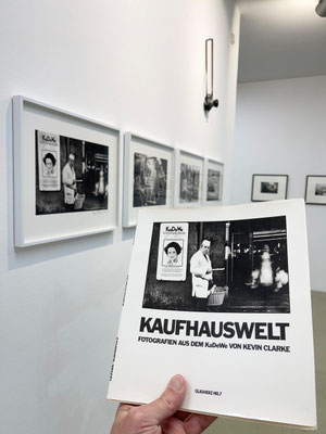 Katalog zu KAUFHAUSWELT von 1980, Schirmer/Mosel Verlag