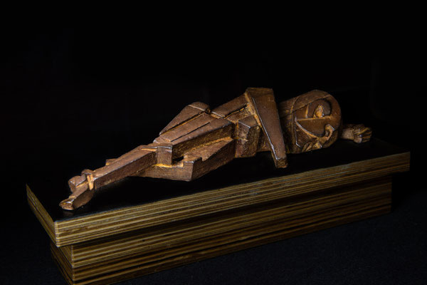 Stabile Seitenlage, 2025, Bronze, 7 x 31 x 8 cm, Auflage 9 + 1, Ansicht 2