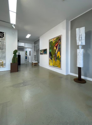 Ausstellungsansichten  _ Of clever people and endless summers  14.09. – 28.10.2022 