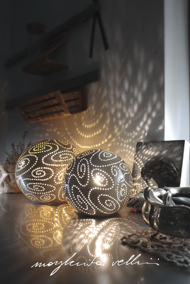 Sphere table/floor lamps SPIRALI beige glaze pearly finish. Margherita Vellini - Ceramic Lamps -  Home Lighting Design - Made in Italy