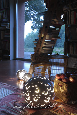 FARFALLE Lampada da tavolo e da terra   - Margherita Vellini  - Lampade in ceramica  - Home Lighting Design