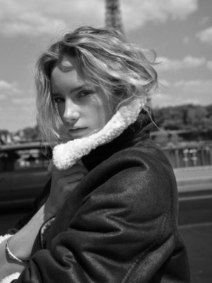 Kunde: street one studio | Fotografin: Leslie Scholl | Model: Blanka | Fashion-Styling: D. & A. Plattner GbR