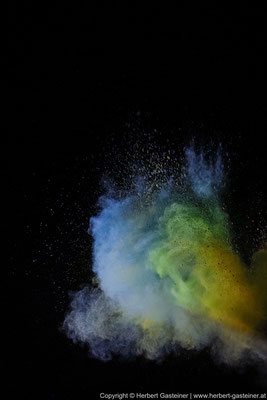 Pulverförmige Farben | Foto: Herbert Gasteiner