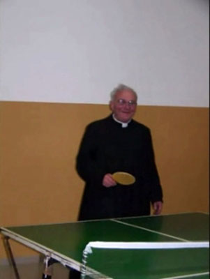Alle prese col Ping-pong.