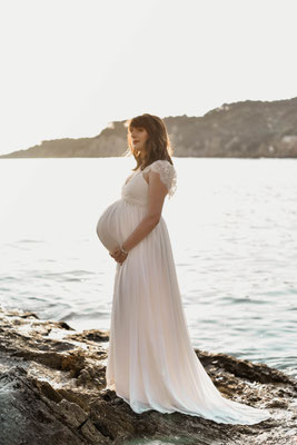 robe de mariée femme enceinte mousseline et dentelle de Calais