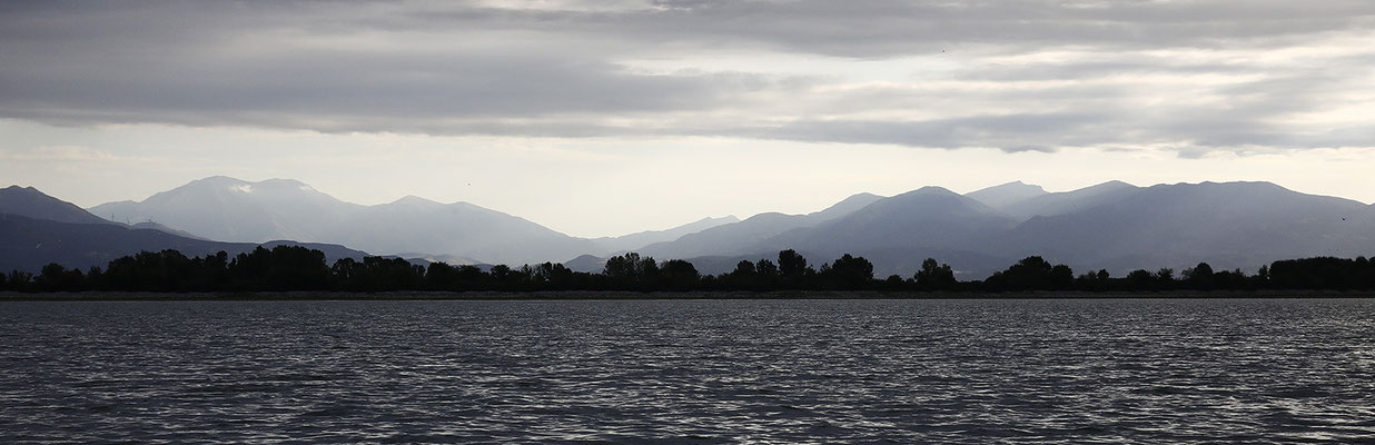 le lac de Kerkini et les montagnes alentours