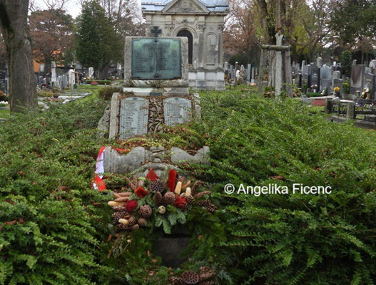 Kriegerdenkmal © Mag. Angelika Ficenc