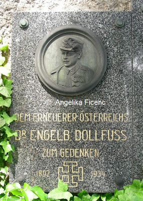 Kriegerdenkmal Heinrichs ©  Mag. Angelika Ficenc