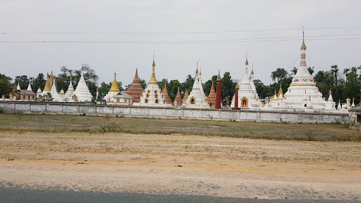 Quelques stupas 