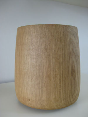 Schale aus Eiche, geölt, H 25 cm, Dm 24 cm