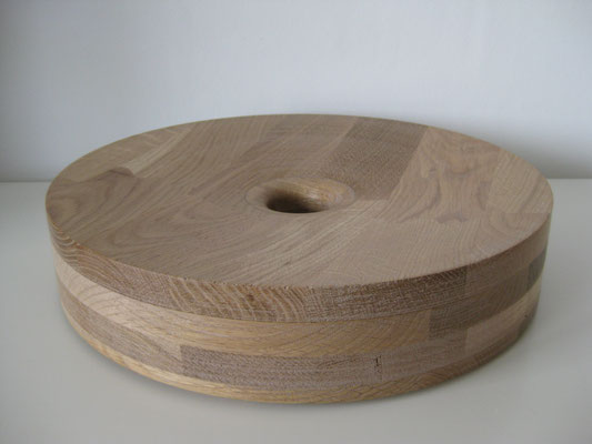 Obstschale aus Eiche Leimholz, geölt, H 7,5 cm, Dm 35 cm