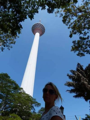 KL Tower...421 m....der 7 höchste der Welt
