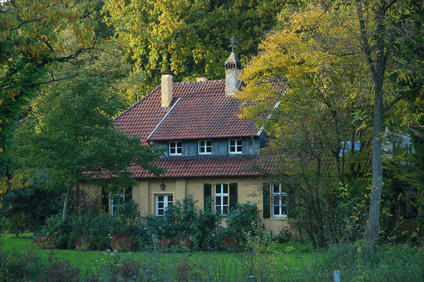 Das alte Forsthaus im Tiergarten ist ein Schmuckstück.