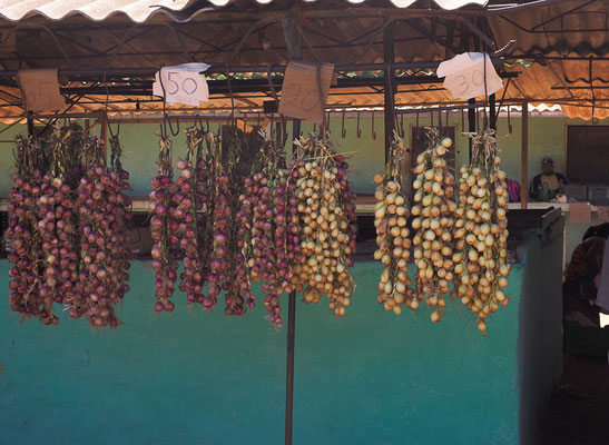Obst- und Gemüsemarkt in Camagüey, Kuba.