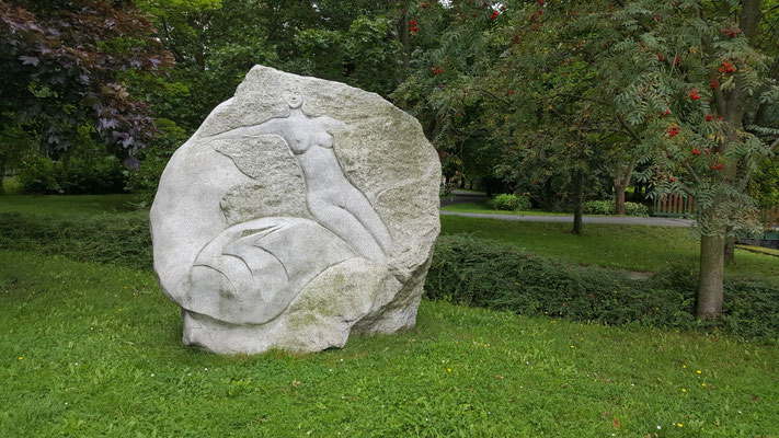 Sehenwürdigkeiten von Sokolov: Bildende Künste im Schlosspark ...