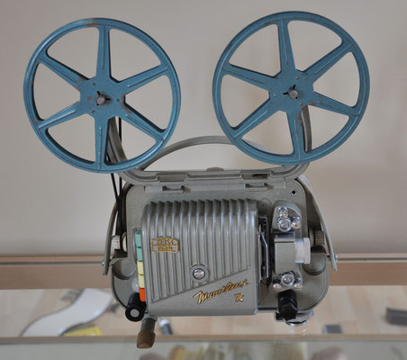 PROJECTEUR ZEISS IKON MOVILUX 8 R
