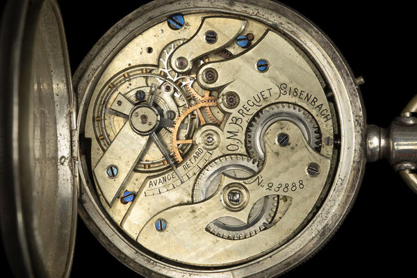 Silberne Taschenuhr von Oswald Mauer in Eisenbach, entstanden um 1900, Detailfoto Uhrwerk
