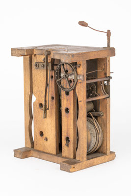 Drop Dial Clock, Mathä Winterhalder in Friedenweiler (Black Forest), um 1855, Uhrwerk Rückseite