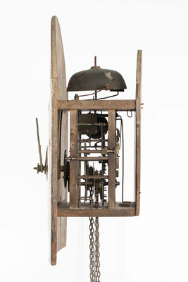 Schwarzwälder Uhrwer von Uhrmacher Georg Hogg von Eisenbach, Seitenansicht