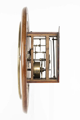Wanduhr, Johann Hofmeier, Schwärzenbach, um 1855, Seitenansicht, Seitenansicht ohne Penelkiste