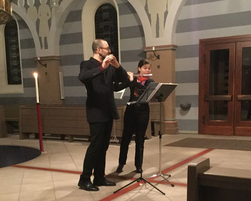 Avec Anne-Sophie Hartzer, concert au couvent des Ursulines à Duderstadt, dans le cadre du festival „Denkmal!Kunst – KunstDenkmal!“, octobre 2017.