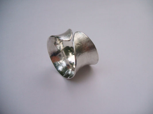  Ring, 925 Silber, geschmiedet
