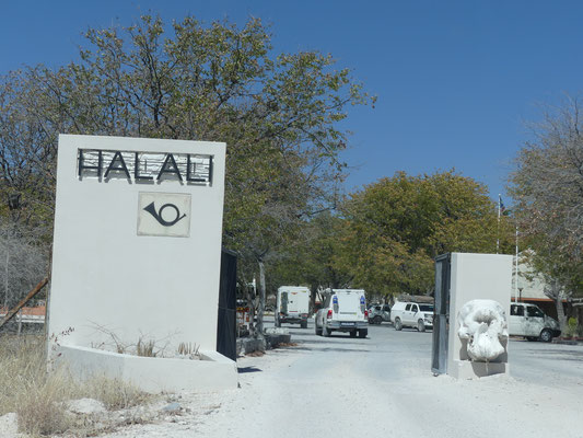 L'entrée du camp d'Halali