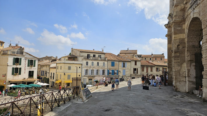 Arles