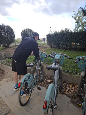 Velib-Radl-Verleihstation