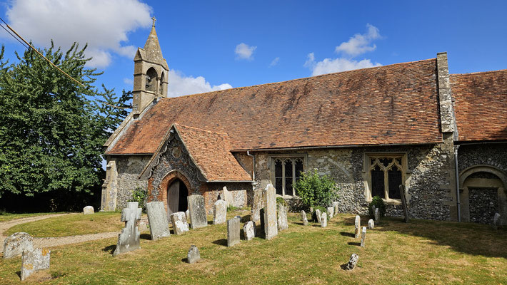 Kirche und Friedhof